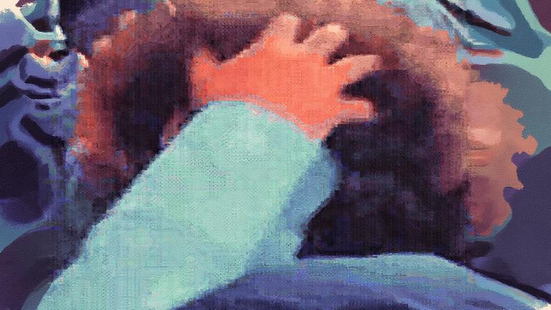 Frank Ilett, conhecido como 'The United Strand', foi atacado por outro fã durante jogo contra o Chelsea (Foto: Reprodução)