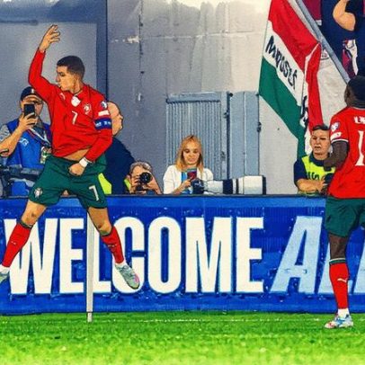 Cristiano Ronaldo é reconhecido como o maior jogador da história em Portugal