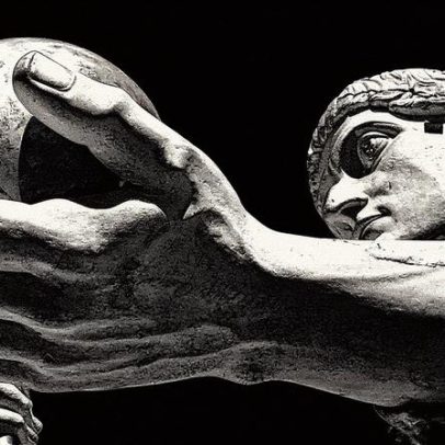 Roteiro revela estátuas gigantes e lanchonetes inusitadas em Roma