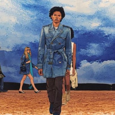 Burberry une moda e música em desfile inspirado nos festivais de verão