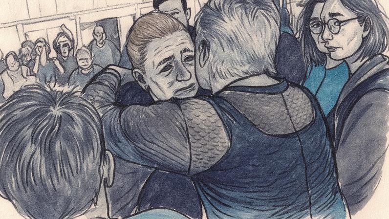 Primeira ministra dinesa, Mette Frederiksen, pede perdão a mulheres afetadas em evento na casa cultural Katuaq, em Nuuk, Groenlândia (Foto: Reprodução)