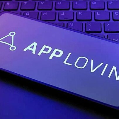 Jim Cramer analisa novos integrantes do S&P 500: AppLovin, Robinhood e EMCOR