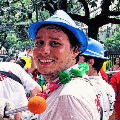 Confraria do Pasmado presta homenagem a cineasta vítima de acidente aéreo em Aquidauana