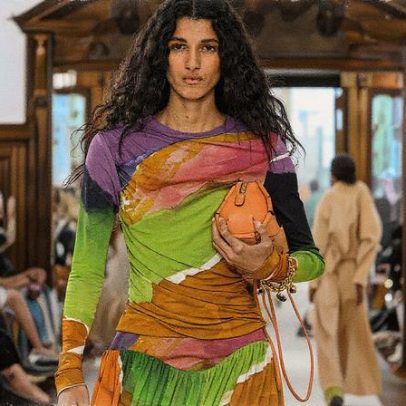 Ulla Johnson se inspira em Helen Frankenthaler para coleção de primavera