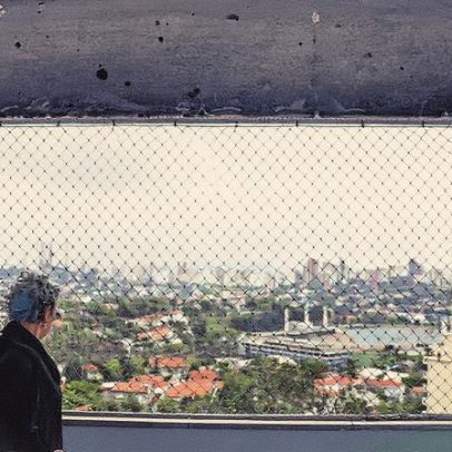 Tempestade em São Paulo destrói janelas e portas de prédio no centro da cidade