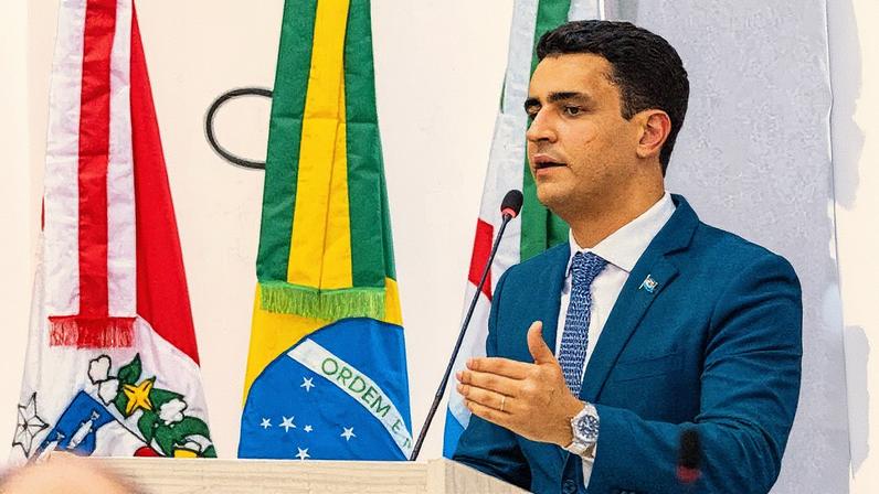 João Henrique Caldas, prefeito de Maceió, em evento oficial (Foto: Reprodução)