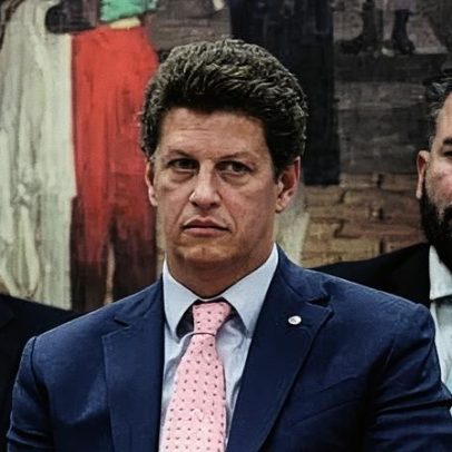 STF decide que Ricardo Salles será julgado por contrabando de madeira