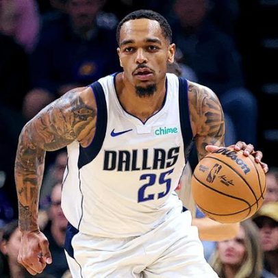 Mavericks renovam contrato com P.J. Washington Jr. e recontratam Dante Exum