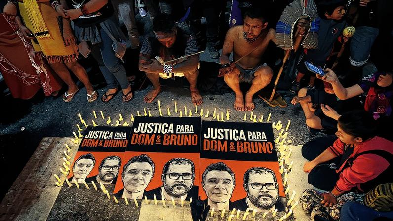 Vigília em homenagem a Bruno Pereira e Dom Phillips realizada em São Paulo (Foto: Reprodução)