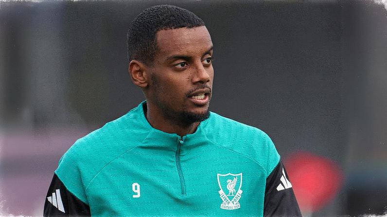Isak pode estrear pelo Liverpool (Foto: Reprodução)