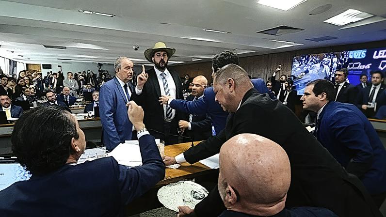 OAB promete acionar Justiça após confusão na CPMI do INSS