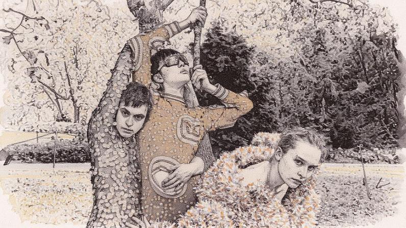 Dancers in Linder’s show wore Ashish Gupta’s sculptural, shimmering costumes © Charlotte Cullen