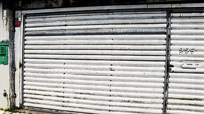 Corregedoria realiza busca e apreensão em residência na Praia Grande, propriedade de um policial, alugada por criminosos envolvidos na morte de um ex-delegado geral (Foto: Reprodução)