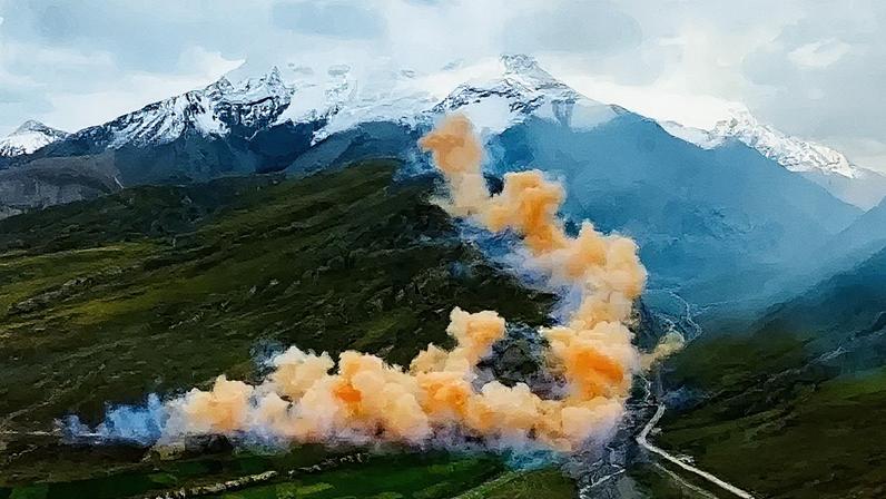 Exibição de fogos de artifício projetada por um artista pirotécnico chinês (Foto: Reprodução)