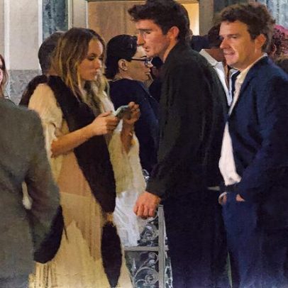 Olivia Wilde e Caspar Jopling são vistos juntos após beijo em Londres