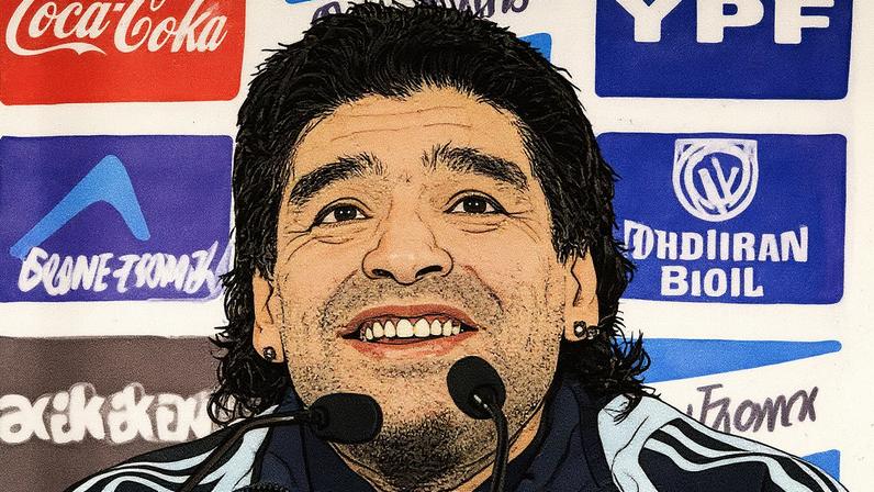 Diego Maradona durante coletiva de imprensa em Marselha, França, fevereiro de 2009 (Foto: Reprodução)