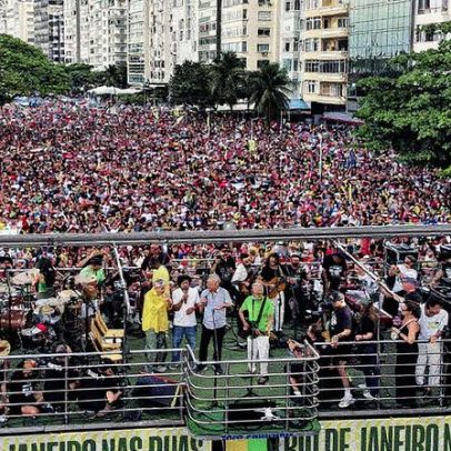 Manifestantes exigem mudanças na PEC da Blindagem e no PL da Anistia no Congresso