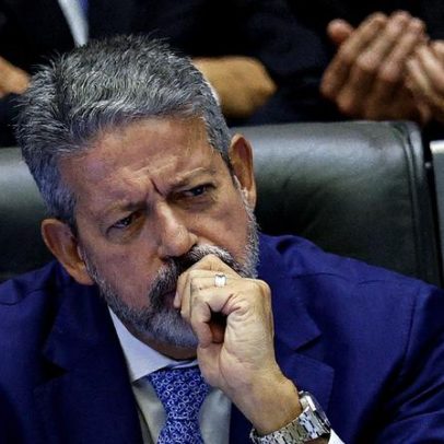 Disputa entre Renan e Lira pela isenção do IR revela tensões políticas em Alagoas