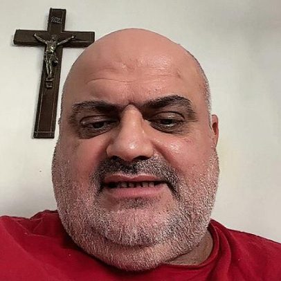 Cristão cadeirante é morto durante live na França em ato de violência chocante