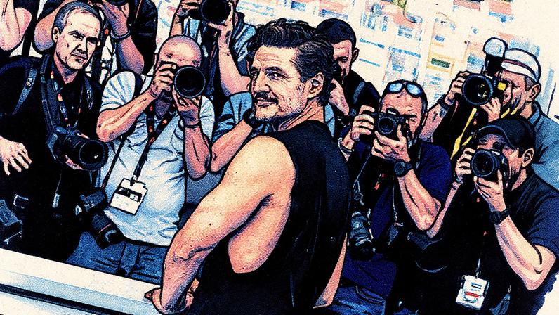 Homem com corpo à mostra no tapete vermelho (Foto: Reprodução)