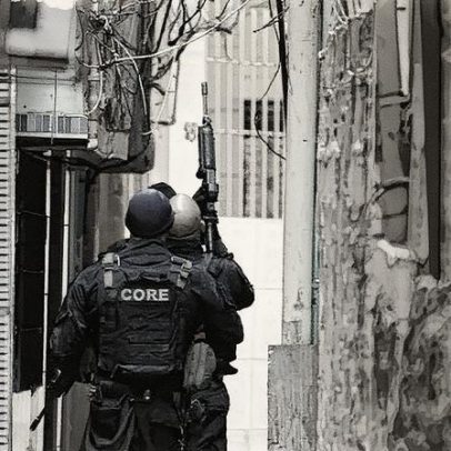 Mortes em confrontos com policiais no Rio dobram após gratificação controversa