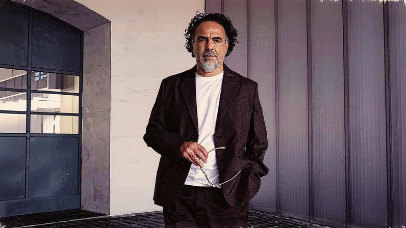 Diretor de cinema Alejandro González Iñárritu retratado na Fundação Prada de Milão (Foto: Reprodução)