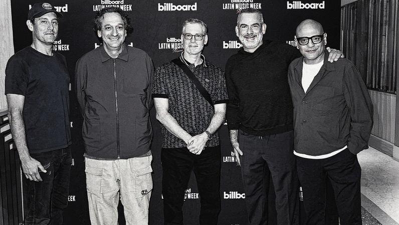 Executivos da indústria se reúnem em um jantar de consultoria em Miami para celebrar o anúncio da programação da Latin Music Week 2025 (Foto: Reprodução)