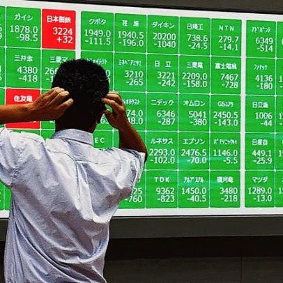 Bolsa japonesa atinge novos recordes com reformas e influxo de investimentos estrangeiros