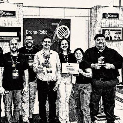 Pesquisadores desenvolvem drone-robô com IA para manutenção de redes elétricas em SC