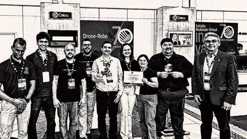 Técnico em Eletrotécnica e professor recebem prêmio por projeto que utiliza inteligência artificial em drones-robôs para manutenção de cabos de alta tensão (Foto: Reprodução)