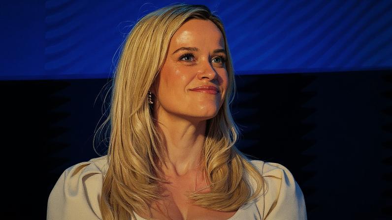 Reese Witherspoon no Festival Internacional de Criatividade Cannes Lions 2025, no Teatro Debussy do Palais des Festivals, em Cannes, França (Foto: Reprodução)