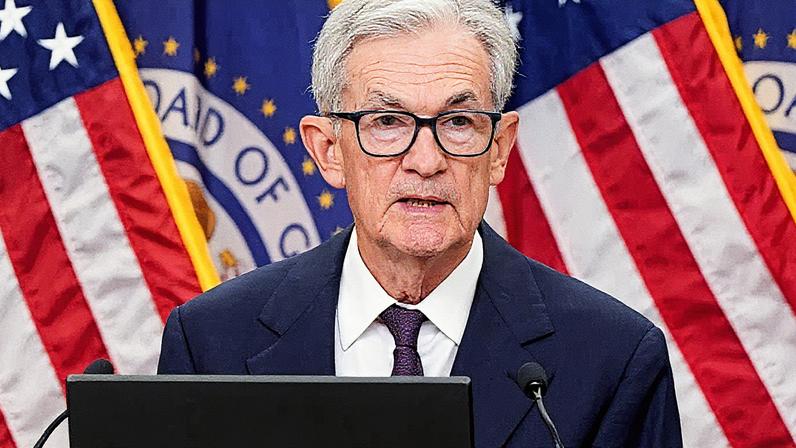 Jerome Powell, presidente do Federal Reserve, fala durante uma coletiva de imprensa após a divulgação da declaração do Comitê Federal de Mercado Aberto sobre a política de taxas de juros, em Washington, D.C. (Foto: Reprodução)