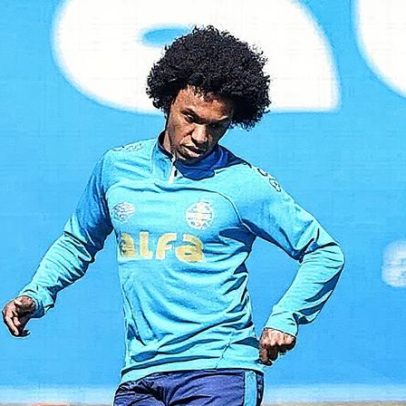 Willian explica escolha pelo Grêmio após recusar jogar no Brasil novamente