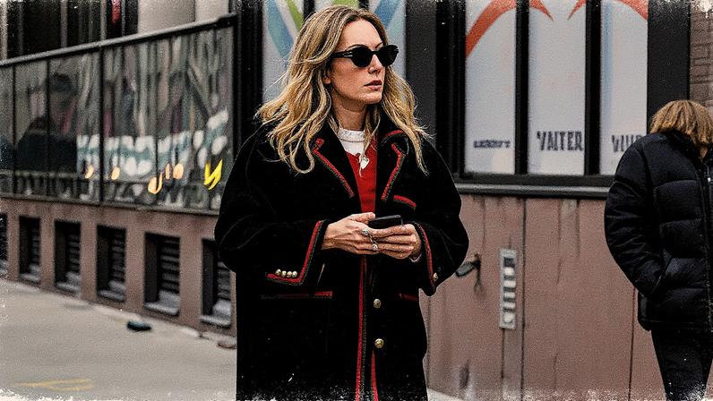 Sapatos Mary Jane sem salto usados com vestidos, jeans e saias em 2025 (Foto: Reprodução)