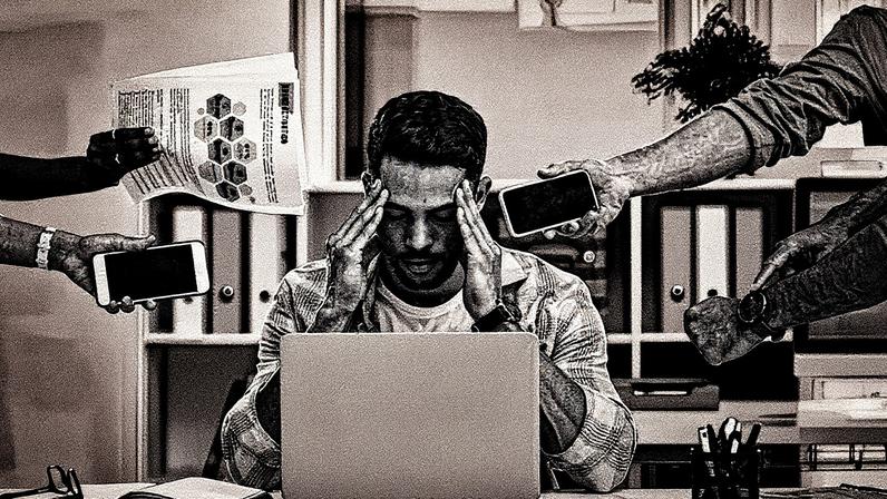 Startups promovem a cultura do cansaço como estratégia para impulsionar a inovação (Foto: Reprodução)