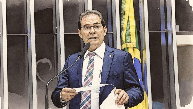 Deputado Paulinho da Força discursa na Câmara dos Deputados (Foto: Reprodução)