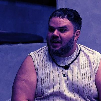 Estrela da CasaHanii revela motivos para fim da parceria sertaneja com famosa