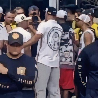 Líderes do Galo se reúnem com torcida após saída do CT para diálogo