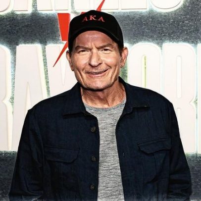 Charlie Sheen revela que percebeu a falta de sobriedade de Matthew Perry antes da morte