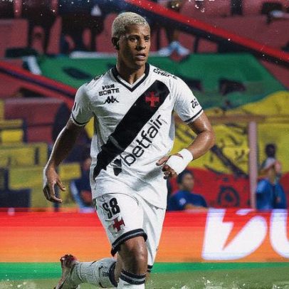 Barros se destaca e mantém Vasco invicto como titular, fortalecendo defesa do time