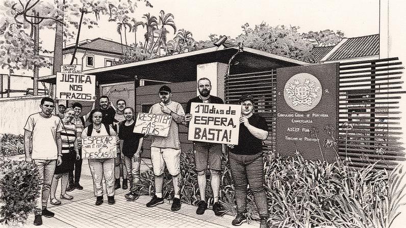 Protesto de brasileiros em frente ao consulado de São Paulo devido à demora nos pedidos de vistos (Foto: Reprodução)