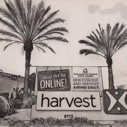 Ex-pastor de megachurch na Califórnia é processado por abuso sexual infantil em Bucareste