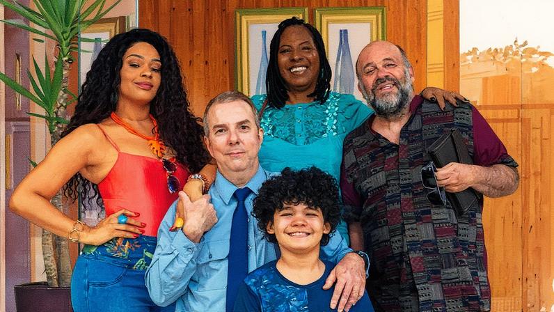 Juliana Alves, Augusto Madeira, Rejane Faria, Otavio Muller e Davi Luis Flores posam para a foto (Foto: Reprodução)