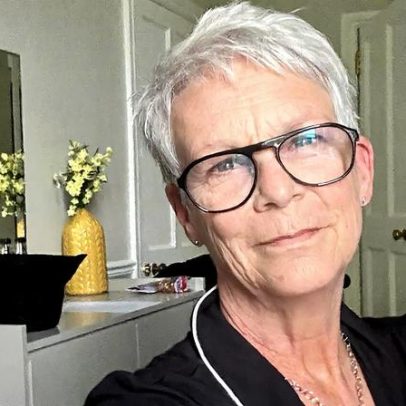 Jamie Lee Curtis se emociona com a morte de Charlie Kirk