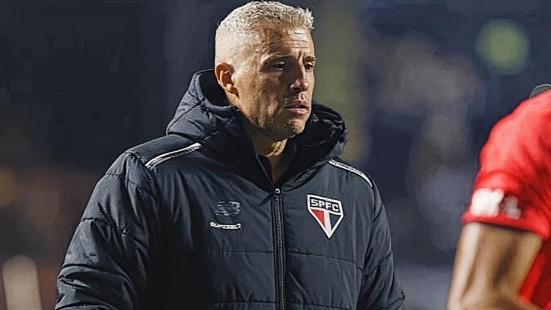Hernán Crespo técnico do São Paulo  • Créditos: Rubens Chiri / São Paulo FC