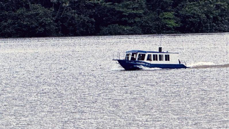 Com capacidade para 16 pessoas, a lancha permitirá alcançar comunidades ribeirinhas situadas em igarapés e áreas onde o barco tradicional não consegue navegar - Foto: Divulgação/SBB