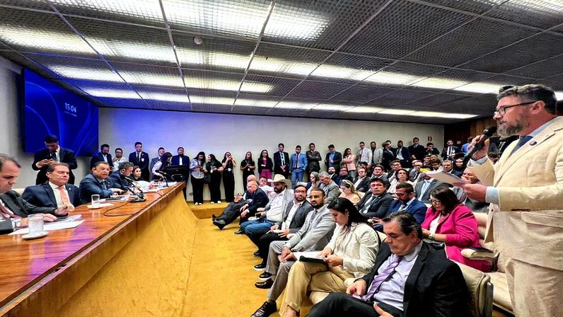 Paulinho participa de reunião com a bancada do PL (Foto: Reprodução)