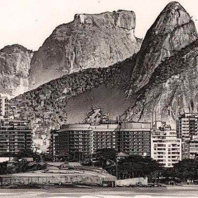 Polícia detém mulher por aplicar golpe 'boa noite, Cinderela' em turistas no Rio