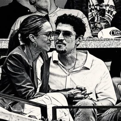 Jessica Alba é acompanhada pelo pai em encontro romântico no US Open