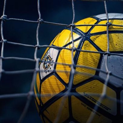 Futebol brasileiro enfrenta desafios entre inovações e tradições imutáveis